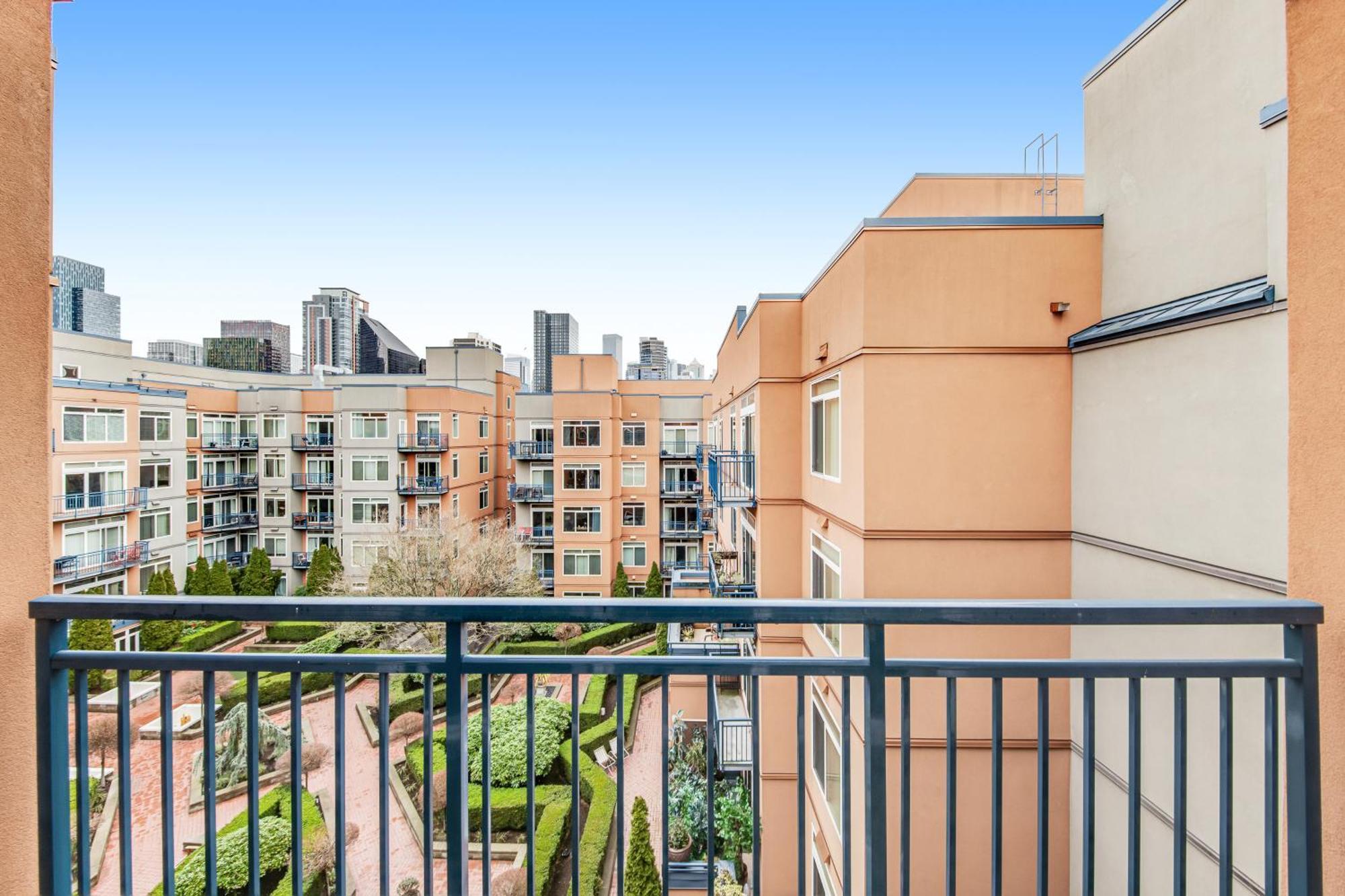 シアトルBelltown Court IIIアパートメント 部屋 写真